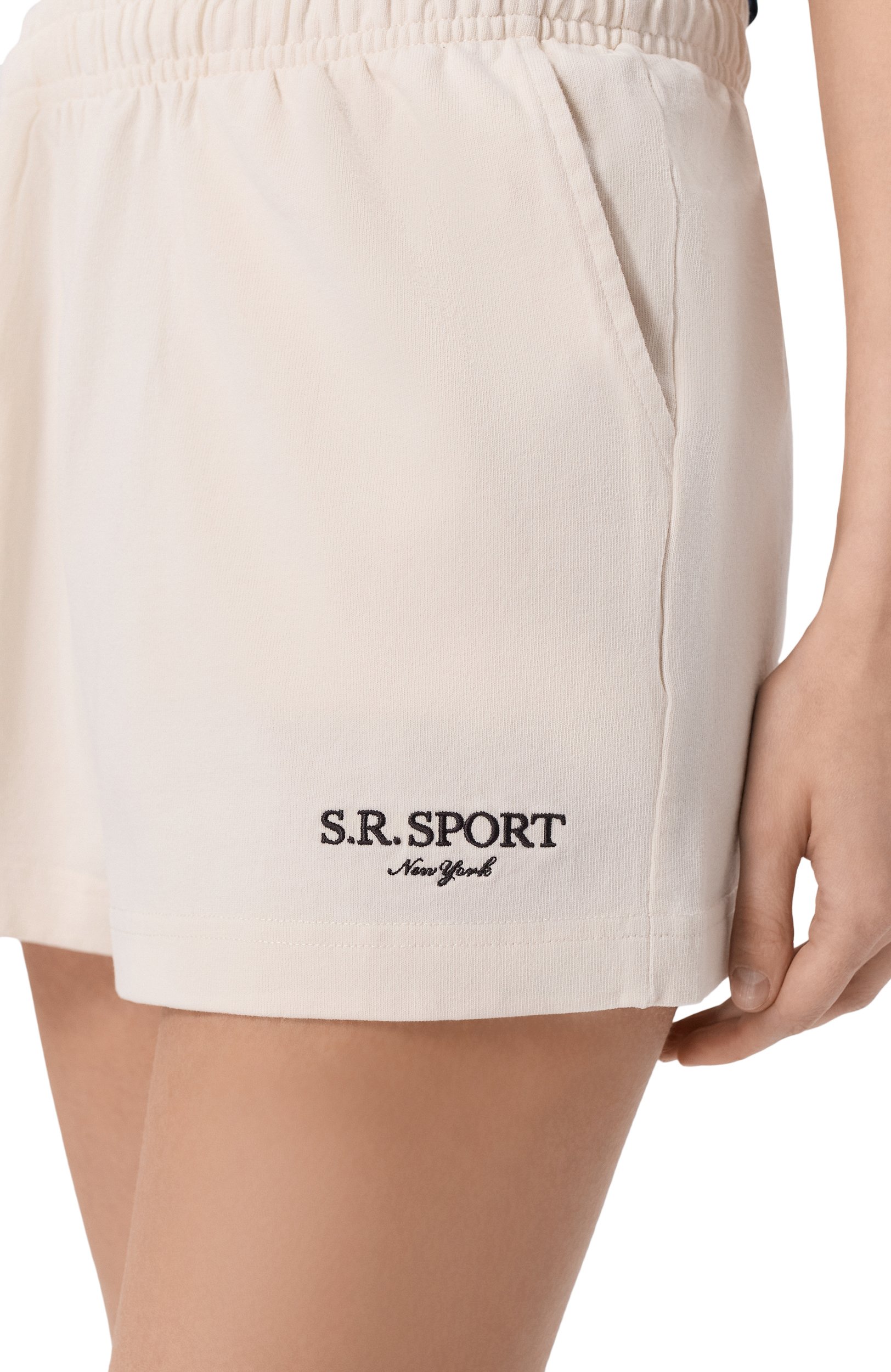 Хлопковые шорты SPORTY AND RICH кремового цвета по цене 17150 руб., арт. SH037711304WH37, фото 5 Хлопковые шорты SPORTY AND RICH, арт. SH037711304WH37, фото 5
