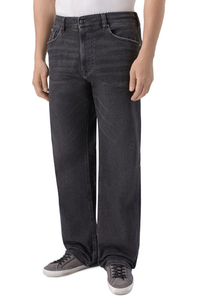Джинсы 2080 d-reel-bw jogg DIESEL темно-серого цвета по цене 38200 руб., арт. A23795/09P92, фото 3 Джинсы 2080 d-reel-bw jogg DIESEL, арт. A23795/09P92, фото 3
