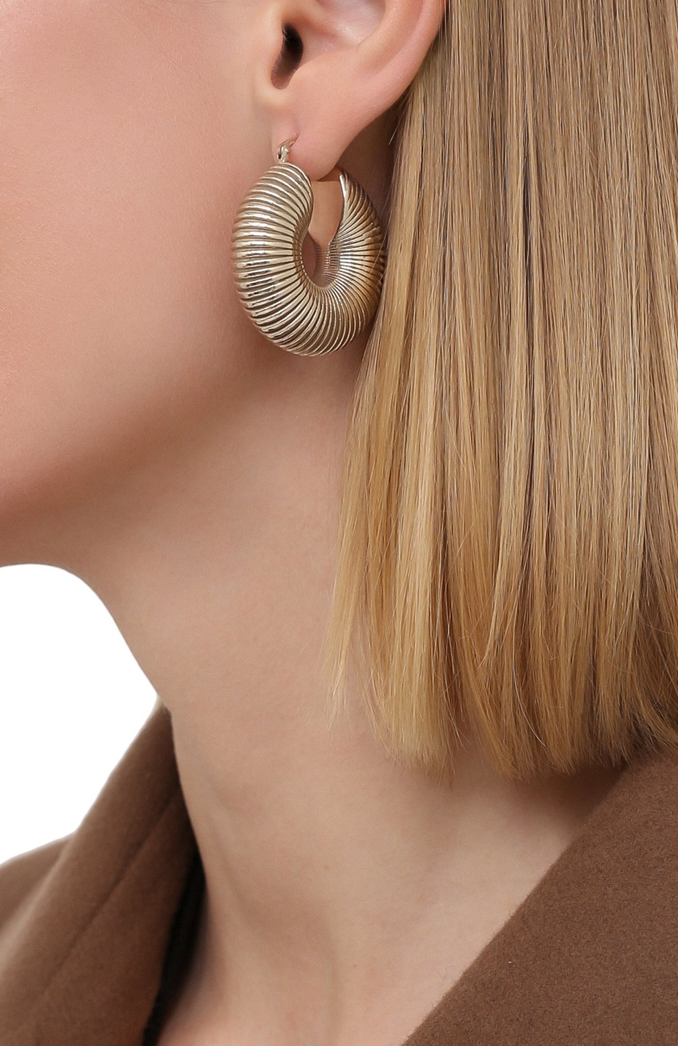 Серьги JIL SANDER золотого цвета по цене 39950 руб., арт. JSWR837064/WRS84002, фото 2 Серьги JIL SANDER, арт. JSWR837064/WRS84002, фото 2