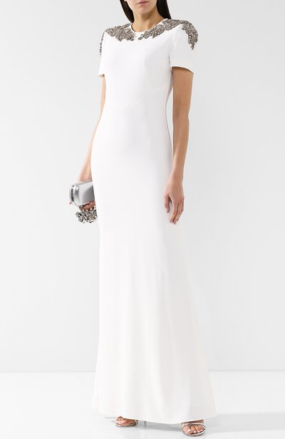 Платье ALEXANDER MCQUEEN белого цвета по цене 699500 руб., арт. 530083/QLE40, фото 2 Платье ALEXANDER MCQUEEN, арт. 530083/QLE40, фото 2
