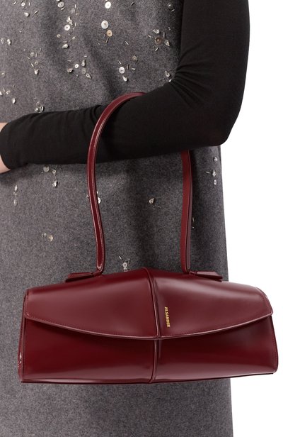 Сумка linea JIL SANDER бордового цвета по цене 199500 руб., арт. J08ZH0104/P9054, фото 2 Сумка linea JIL SANDER, арт. J08ZH0104/P9054, фото 2