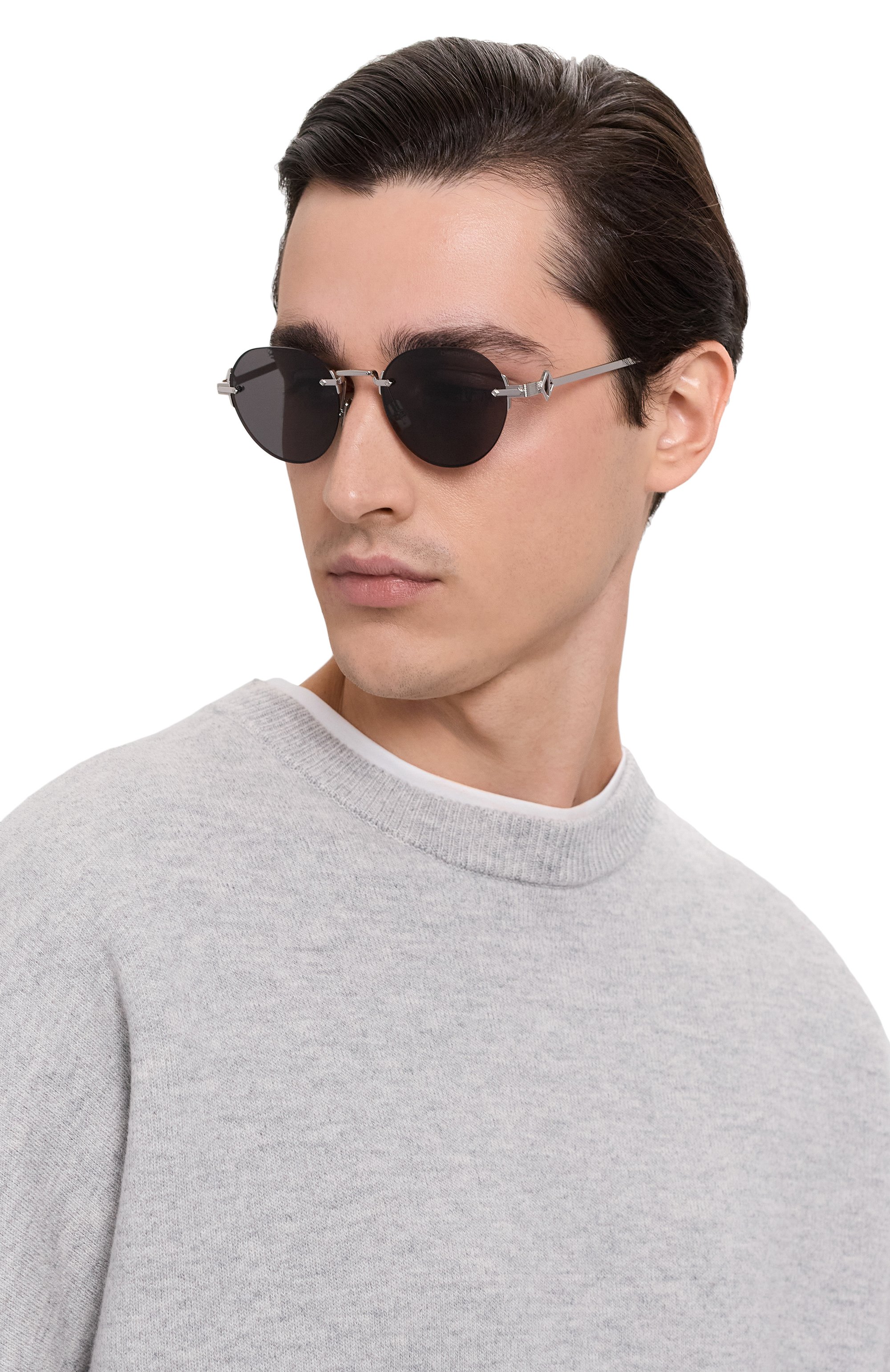 Солнцезащитные очки DIOR EYEWEAR черного цвета по цене 93950 руб., арт. CD DIAM0ND R5U F0A0, фото 2 Солнцезащитные очки DIOR EYEWEAR, арт. CD DIAM0ND R5U F0A0, фото 2