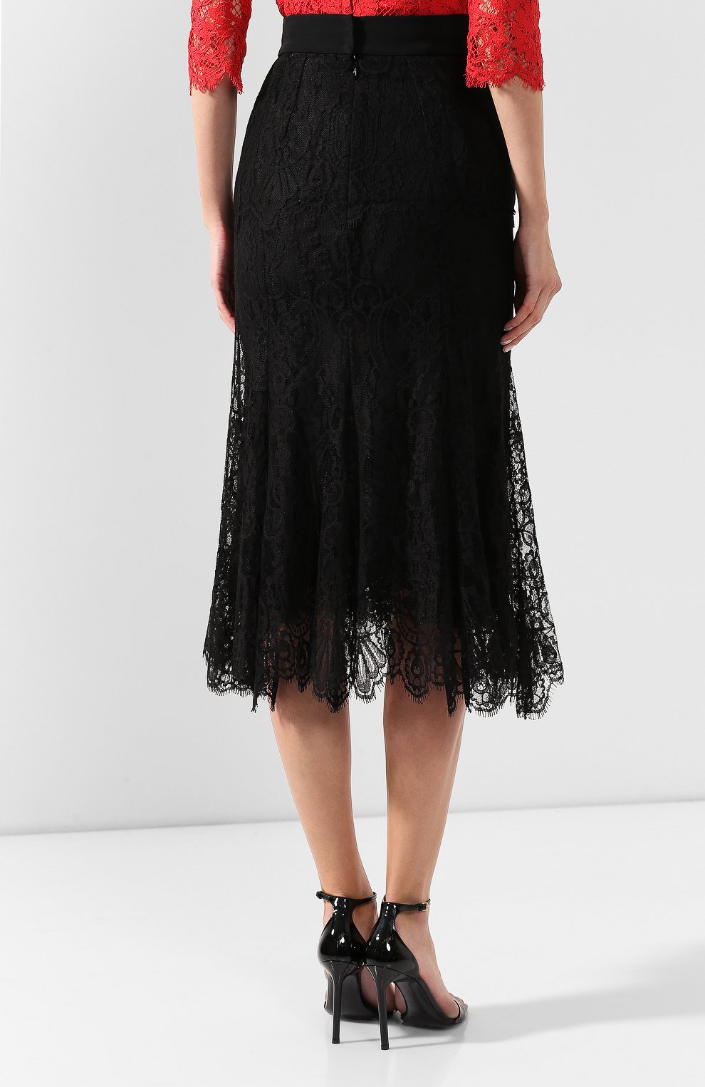 Кружевная юбка DOLCE & GABBANA черного цвета по цене 156500 руб., арт. F4BQ3T/FLMUV, фото 4 Кружевная юбка DOLCE & GABBANA, арт. F4BQ3T/FLMUV, фото 4