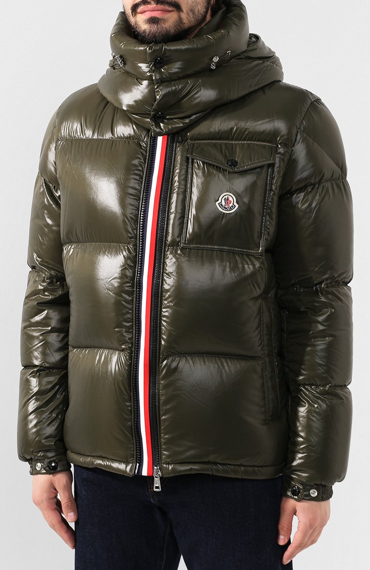 Мужская пуховик montbeliard MONCLER хаки цвета, арт. E2-091-41803-05-68950 | Фото 3 (Материал подклада: Синтетический материал; Мужское Кросс-КТ: Пуховик-верхняя одежда, Верхняя одежда, пуховик-короткий; Статус проверки: Проверено; Материал внешний: Синтетический материал; Рукава: Длинные; Длина (верхняя одежда): Короткие; Материал утеплителя: Пух и перо; Драгоценные камни: Проставлено; Материал сплава: Проставлено, Проверено; Стили: Милитари; Кросс-КТ: Куртка)