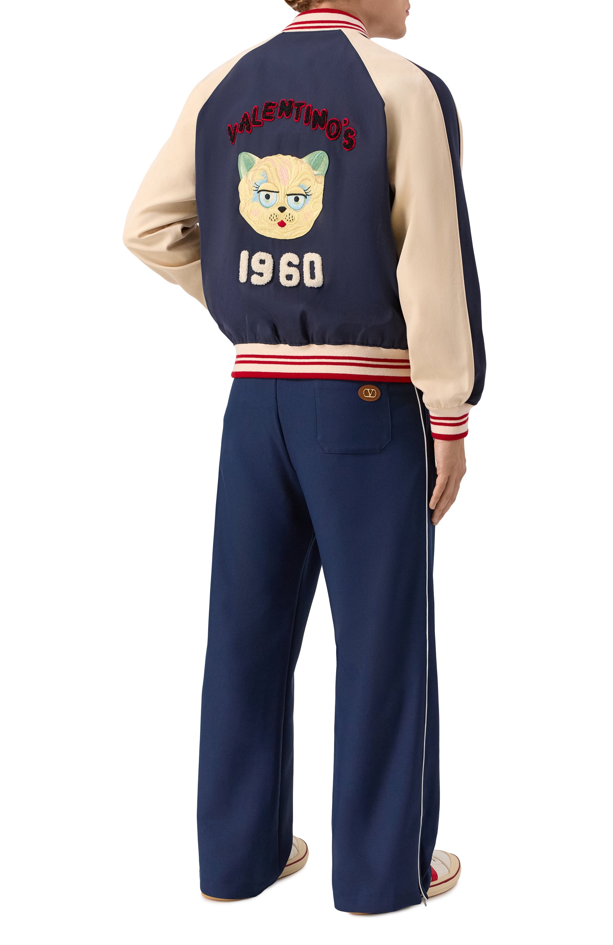 Бомбер из шерсти и хлопка VALENTINO разноцветного цвета по цене 456000 руб., арт. 7V3CIP63/AWS, фото 2 Бомбер из шерсти и хлопка VALENTINO, арт. 7V3CIP63/AWS, фото 2