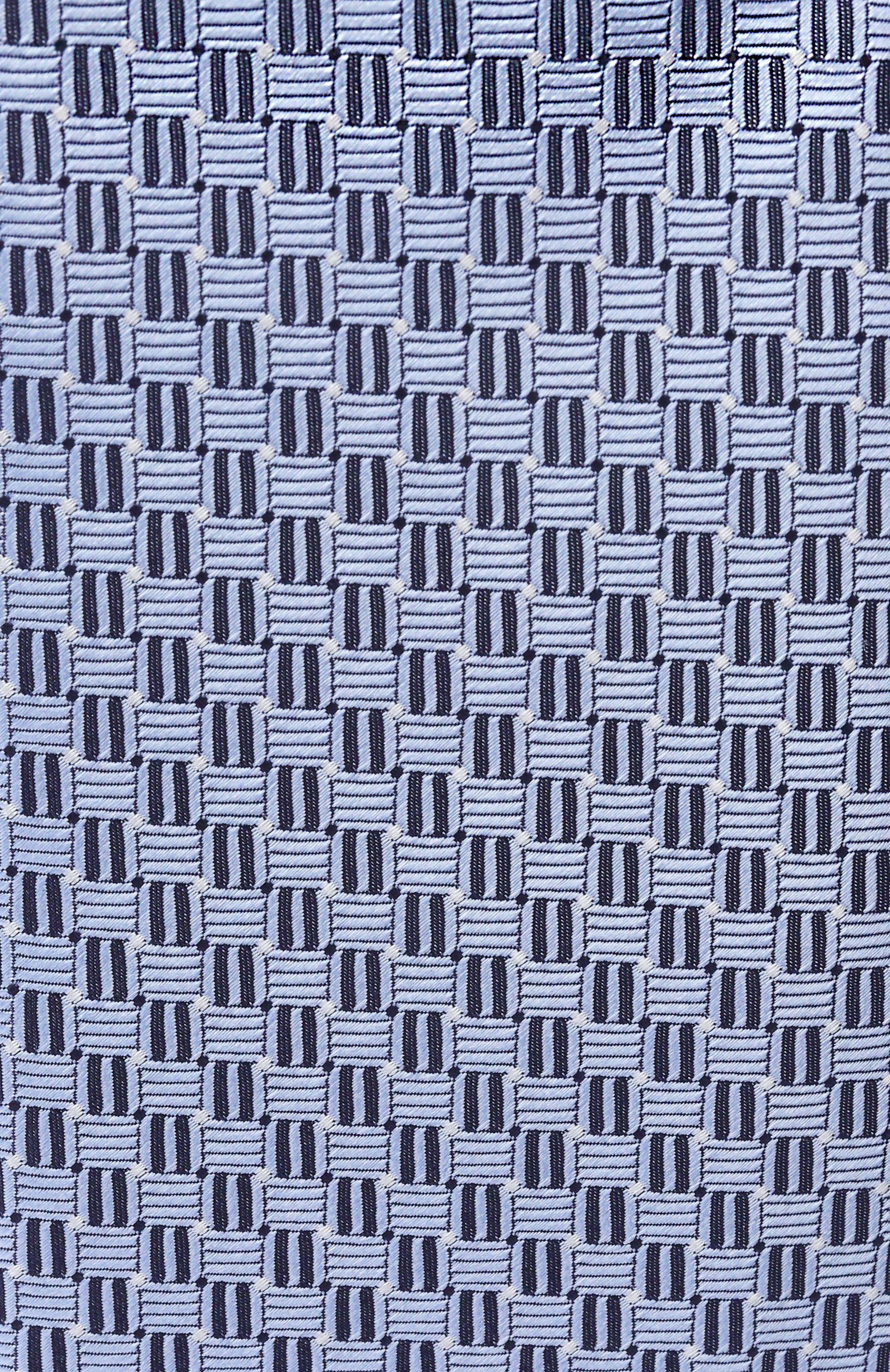 Шелковый галстук CANALI голубого цвета по цене 21450 руб., арт. 18/HJ04531, фото 4 Шелковый галстук CANALI, арт. 18/HJ04531, фото 4