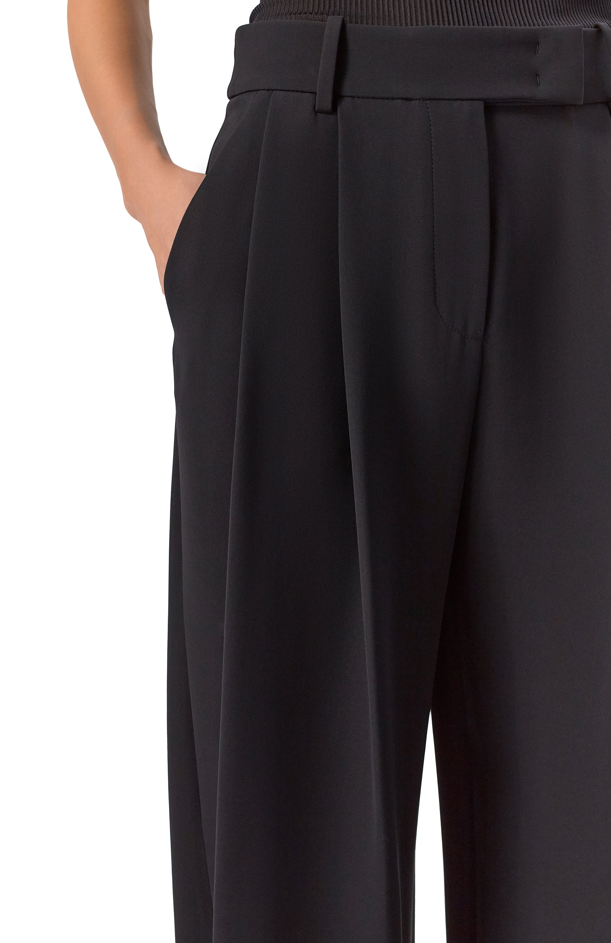 Шелковые брюки GIORGIO ARMANI черного цвета по цене 299500 руб., арт. GW002497/TE10071, фото 5 Шелковые брюки GIORGIO ARMANI, арт. GW002497/TE10071, фото 5