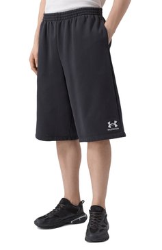 Мужские хлопковые шорты balenciaga х under armour BALENCIAGA черного цвета, арт. 795261/TRVB8 | Фото 3 (Длина Шорты М: Ниже колена; Драгоценные камни: Проставлено; Материал сплава: Проставлено; Стили: Спорт-шик; Принт: Без принта; Случай: Повседневный; Материал внешний: Хлопок)