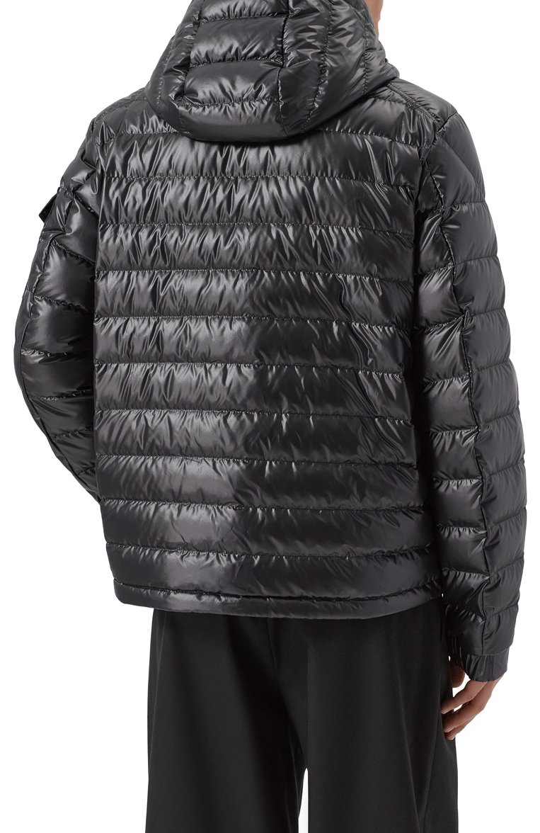 Мужская пуховая куртка lauros MONCLER черного цвета, арт. 1A00020/595ZJ | Фото 4 (Материал подклада: Синтетический материал; Длина (верхняя одежда): Короткие; Материал внешний: Синтетический материал; Материал утеплителя: Пух и перо; Рукава: Длинные; Мужское Кросс-КТ: Куртка-пуховая; Кросс-КТ: Куртка, Утепленные; Стили: Кэжуэл)