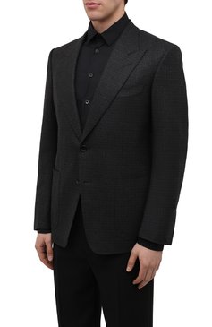 Мужской шерстяной пиджак TOM FORD темно-серого цвета, арт. 322R60/11HA40 | Фото 3 (Длина (для топов): Стандартные; Материал подклада: Шелк, Купро; Материал внешний: Шерсть; Рукава: Длинные; Пиджаки М: Приталенный; 1-2-бортные: Однобортные; Случай: Повседневный; Стили: Кэжуэл; Драгоценные камни: Проставлено; Материал сплава: Проставлено)