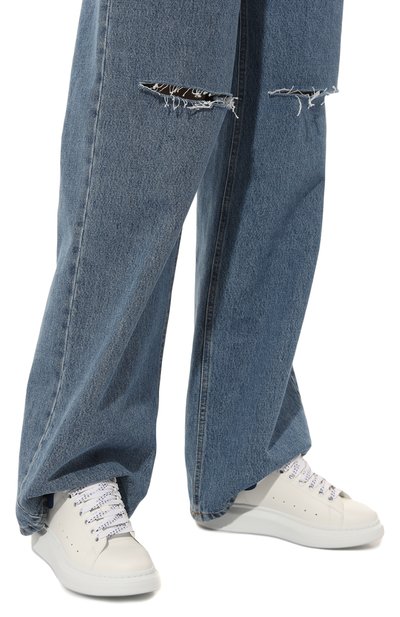 Кожаные кеды oversized ALEXANDER MCQUEEN белого цвета по цене 74850 руб., арт. 553770/WHGP79086, фото 3 Кожаные кеды oversized ALEXANDER MCQUEEN, арт. 553770/WHGP79086, фото 3