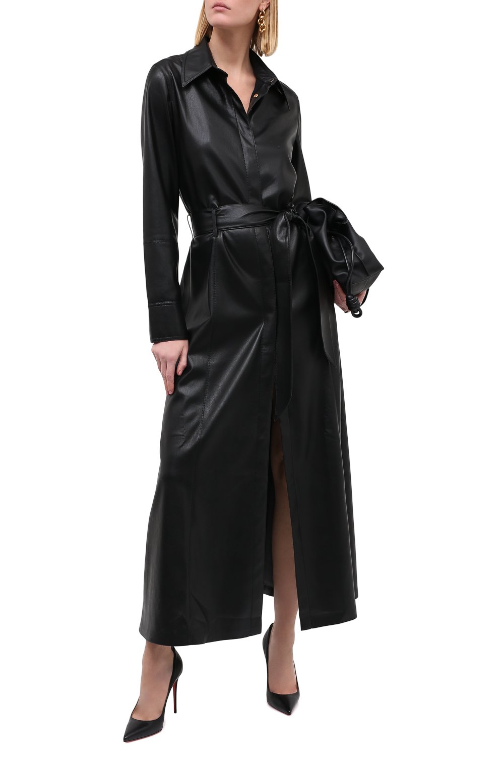 Кожаные туфли kate 100 CHRISTIAN LOUBOUTIN черного цвета по цене 49550 руб., арт. kate 100 nappa shiny, фото 2 Кожаные туфли kate 100 CHRISTIAN LOUBOUTIN, арт. kate 100 nappa shiny, фото 2