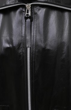Женское кожаное пальто BOTTEGA VENETA черного цвета, арт. 633444/VKLC0 | Фото 5 (Рукава: Длинные; Региональные ограничения белый список (Axapta Mercury): RU; Материал сплава: Проставлено; Длина (верхняя одежда): Длинные; 1-2-бортные: Однобортные; Материал внешний: Натуральная кожа; Драгоценные камни: Проставлено; Женское Кросс-КТ: Замша и кожа)