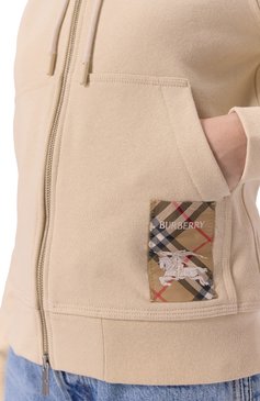 Женский хлопковая толстовка BURBERRY бежевого цвета, арт. 8103498 | Фото 5 (Материал сплава: Проставлено; Рукава: Длинные; Драгоценные камни: Проставлено; Материал внешний: Хлопок; Длина (для топов): Стандартные; Женское Кросс-КТ: Кардиган-одежда; Стили: Спорт-шик)