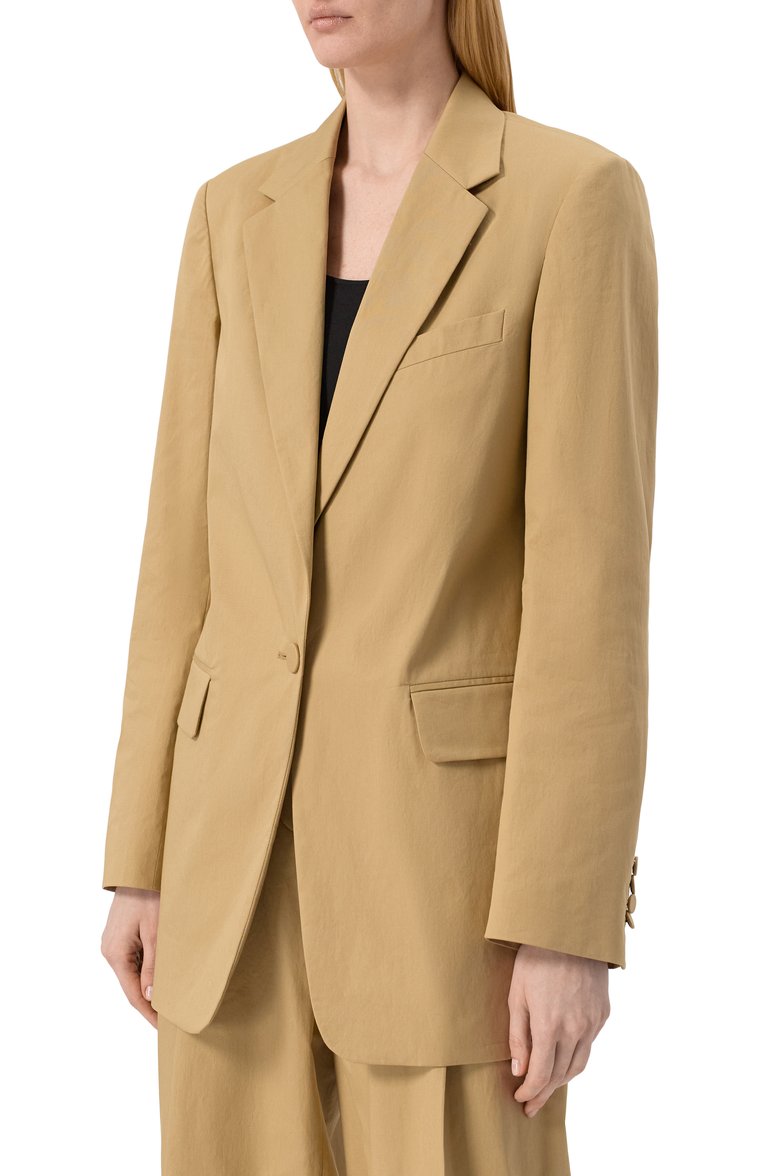 Женский хлопковый жакет DRIES VAN NOTEN бежевого цвета, арт. 251-010408-1147 | Фото 3 (Длина (для топов): Удлиненные; Рукава: Длинные; Материал внешний: Хлопок; 1-2-бортные: Однобортные; Кросс-КТ: костюм; Женское Кросс-КТ: Жакет-одежда; Стили: Минимализм; Автоматизация состава: Проставлено; Автоматизация ТО: Проставлено)