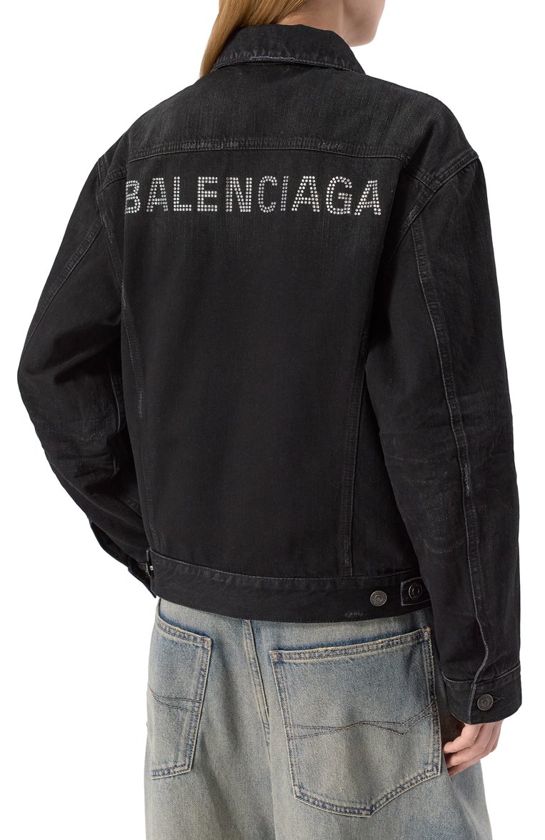 Женская джинсовая куртка BALENCIAGA черного цвета, арт. 818521/TRWA8 | Фото 4 (Материал внешний: Хлопок, Деним; Рукава: Длинные; Длина (верхняя одежда): Короткие; Кросс-КТ: Куртка, Деним, Легкие; Стили: Гранж; Автоматизация ТО: Проставлено; Автоматизация состава: Проставлено)