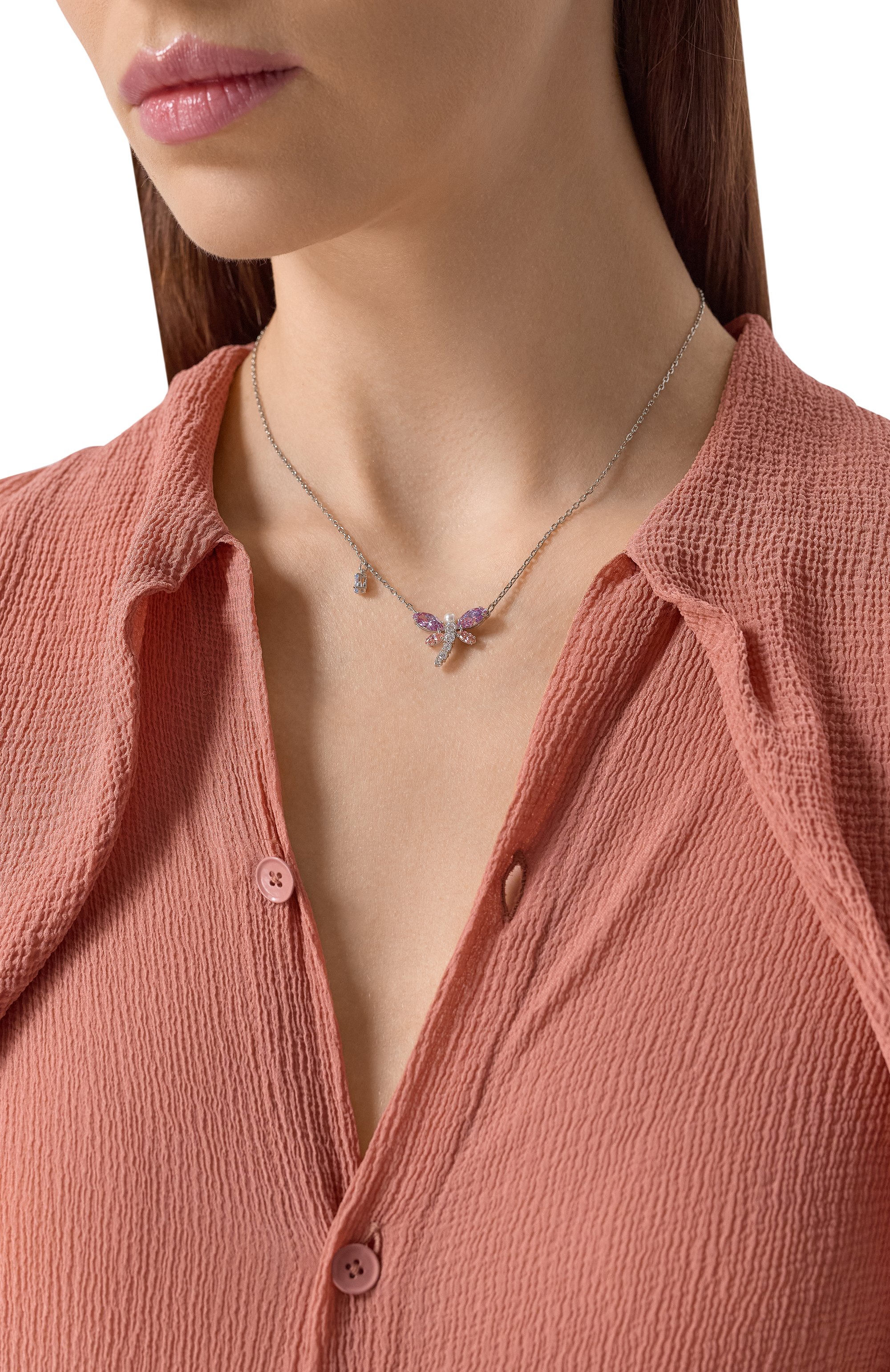 Подвеска swarovski x ariana grande SWAROVSKI разноцветного цвета по цене 19850 руб., арт. 5737383, фото 2 Подвеска swarovski x ariana grande SWAROVSKI, арт. 5737383, фото 2