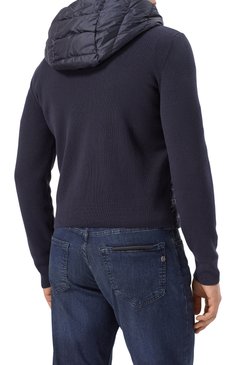 Мужской комбинированный кардиган MONCLER темно-синего цвета, арт. 9B00005/M1367 | Фото 4 (Рукава: Длинные; Длина (для топов): Стандартные; Материал внешний: Хлопок; Стили: Кэжуэл; Мужское Кросс-КТ: Кардиган-одежда; Застежка: Молния; Материал утеплителя: Пух и перо)