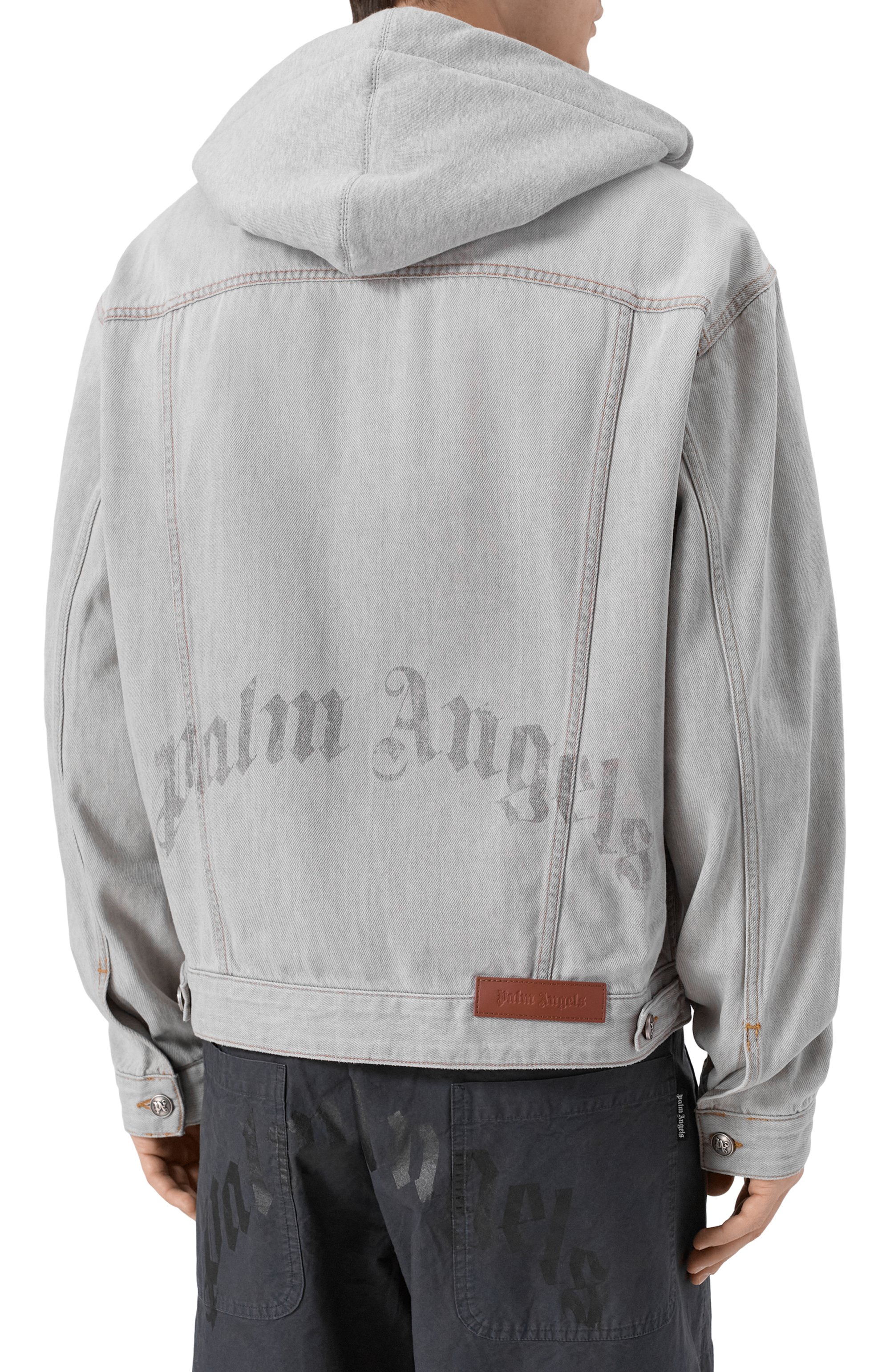 Джинсовая куртка PALM ANGELS светло-серого цвета по цене 99400 руб., арт. PMYE05CF25DEN001, фото 4 Джинсовая куртка PALM ANGELS, арт. PMYE05CF25DEN001, фото 4