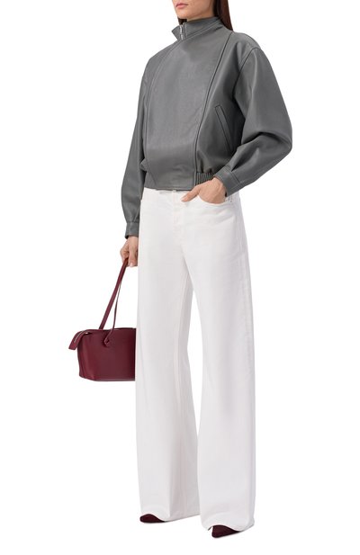 Кожаный бомбер ARMARIUM серого цвета по цене 299500 руб., арт. ARMFWJ022/LE08, фото 2 Кожаный бомбер ARMARIUM, арт. ARMFWJ022/LE08, фото 2