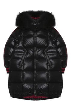 Детская пуховик MONCLER черного цвета, арт. F2-954-1C504-12-68950/4-6A | Фото 1 (Материал подклада: Синтетический материал; Материал внешний: Синтетический материал; Рукава: Длинные; Материал утеплителя: Пух и перо; Девочки Кросс-КТ: Пуховик-верхняя одежда; Кросс-КТ: Зима; Региональные ограничения белый список (Axapta Mercury): RU; Материал сплава: Проставлено; Драгоценные камни: Проставлено)