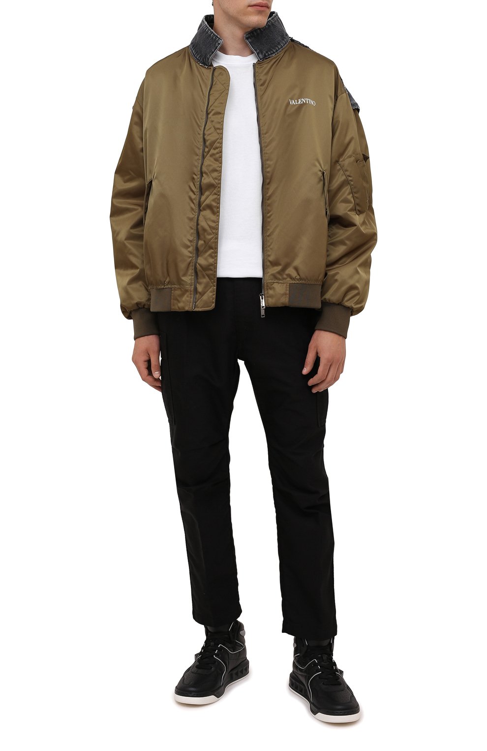 Кожаные кеды one stud VALENTINO черного цвета по цене 82000 руб., арт. WY2S0E63/NWN, фото 2 Кожаные кеды one stud VALENTINO, арт. WY2S0E63/NWN, фото 2