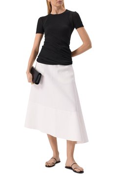Женская хлопковая футболка JIL SANDER черного цвета, арт. J02NF0005/J20249 | Фото 2 (Рукава: Короткие; Материал сплава: Проставлено; Драгоценные камни: Проставлено; Стили: Минимализм; Принт: Без принта; Материал внешний: Хлопок; Длина (для топов): Стандартные)
