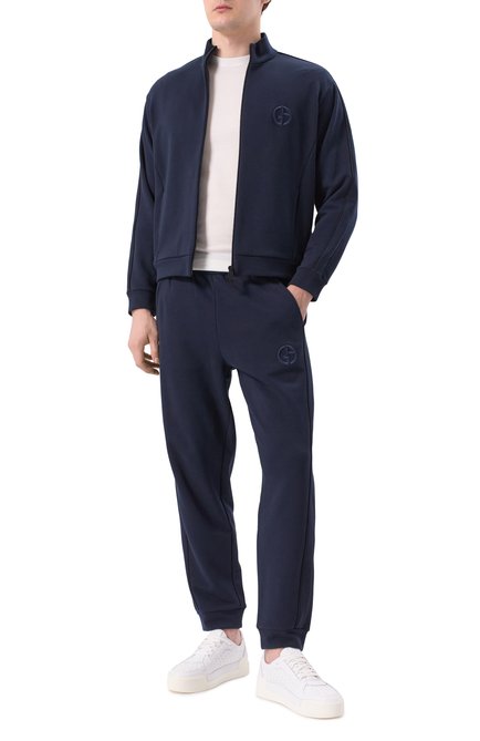 Мужские джоггеры из хлопка и кашемира GIORGIO ARMANI темно-синего цвета, арт. GM001097/TE11705 | Фото 2 (Длина (брюки, джинсы): Стандартные; Материал сплава: Проставлено; Драгоценные камни: Проставлено; Материал внешний: Хлопок)