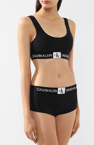 Хлопковые трусы-шорты CALVIN KLEIN черного цвета по цене 2755 руб., арт. QF4922E, фото 2 Хлопковые трусы-шорты CALVIN KLEIN, арт. QF4922E, фото 2