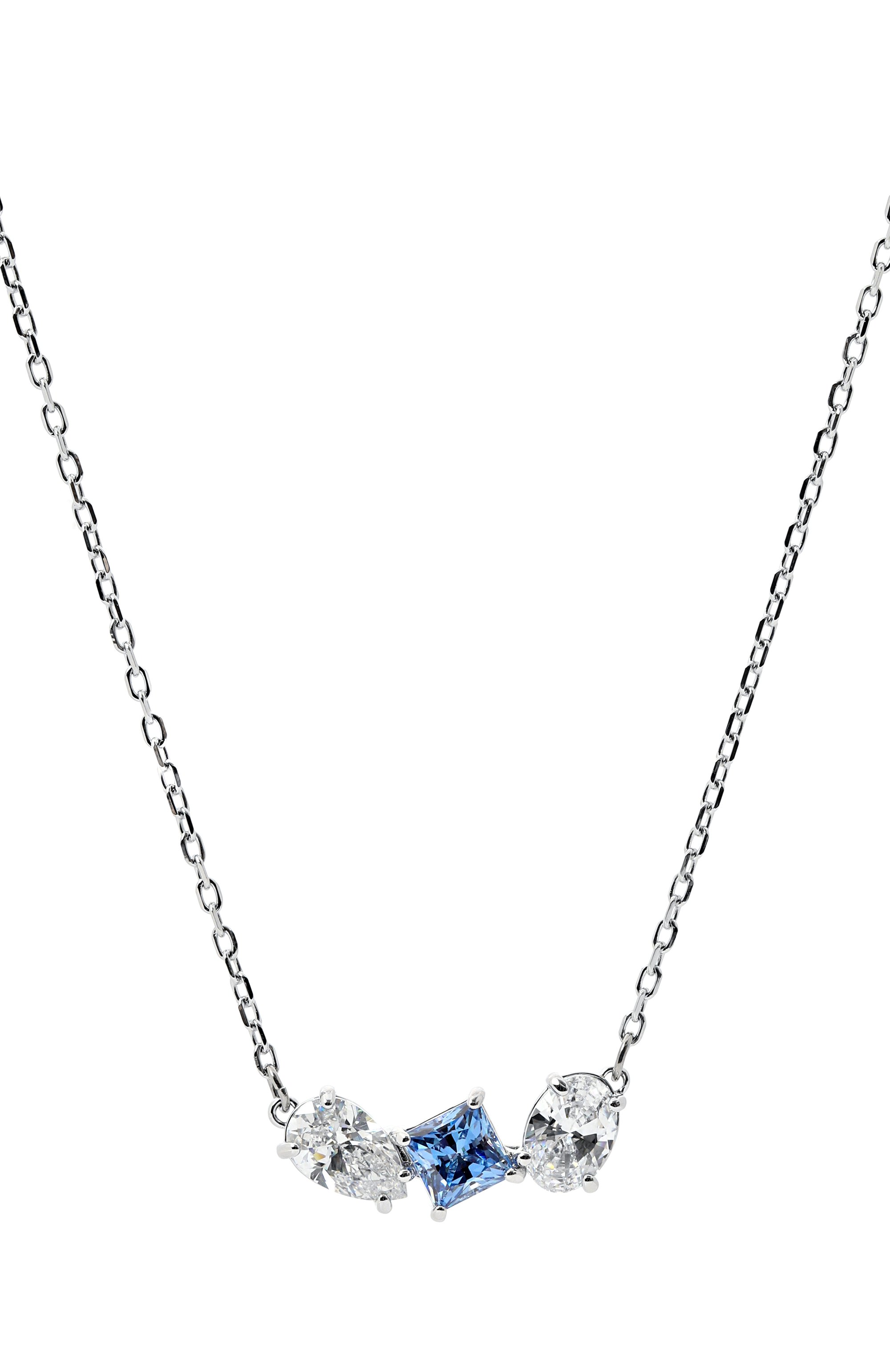 Подвеска mesmera SWAROVSKI синего цвета по цене 18350 руб., арт. 5668276, фото 3 Подвеска mesmera SWAROVSKI, арт. 5668276, фото 3