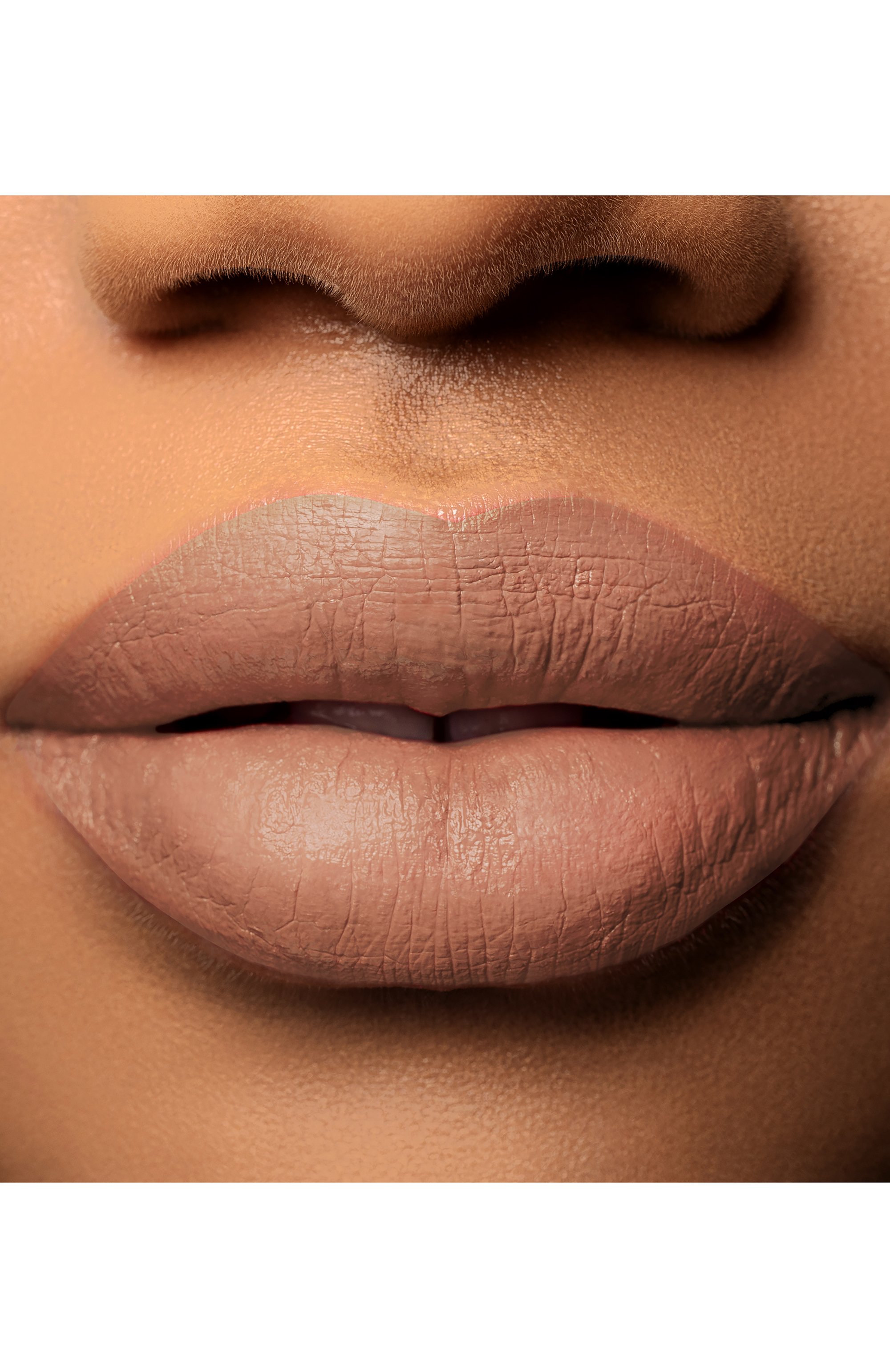 Рефил матовой губной помады matte velvet lipstick gold, оттенок velvet nude (3g) HOUSE OF SILLAGE цвета по цене 7900 руб., арт. 810466025277, фото 3 Рефил матовой губной помады matte velvet lipstick gold, оттенок velvet nude (3g) HOUSE OF SILLAGE, арт. 810466025277, фото 3