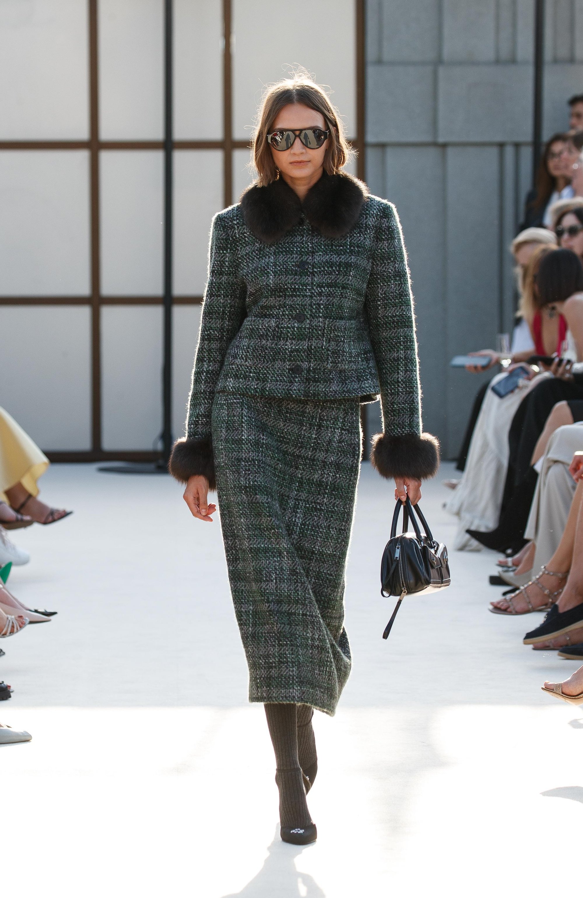 Жакет из кашемира и шелка с отделкой из соболя MVST, арт. M25.1PW.J005/13441, фото 7