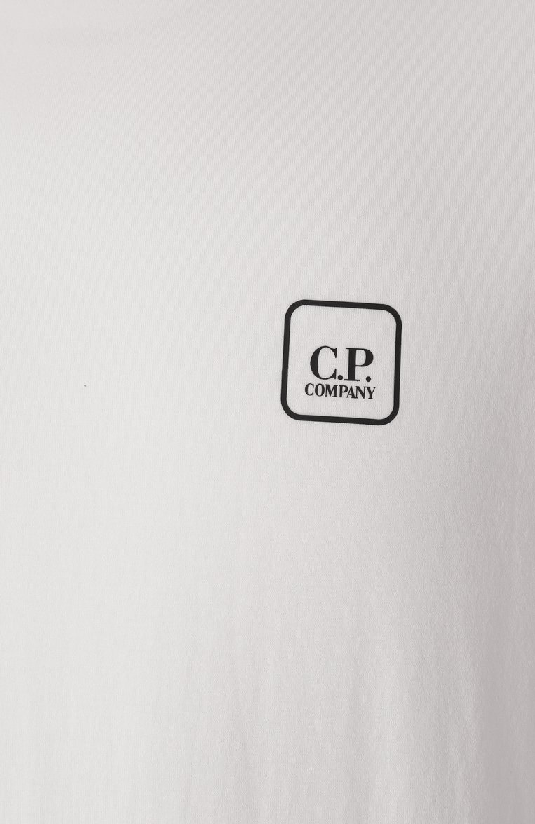 Мужская хлопковая футболка C.P. COMPANY белого цвета, арт. 18CLTS049A006370W | Фото 6 (Драгоценные камни: Проставлено; Материал внешний: Хлопок; Длина (для топов): Стандартные; Рукава: Короткие; Материал сплава: Проставлено; Принт: С принтом; Стили: Кэжуэл; Мужское Кросс-КТ: Футболка-одежда; Кросс-КТ: Джерси)