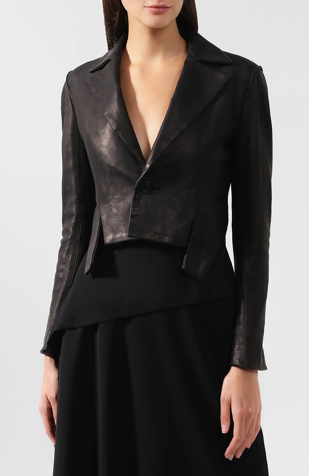Кожаный жакет YOHJI YAMAMOTO черного цвета по цене 432000 руб., арт. FV-J10-707, фото 3 Кожаный жакет YOHJI YAMAMOTO, арт. FV-J10-707, фото 3