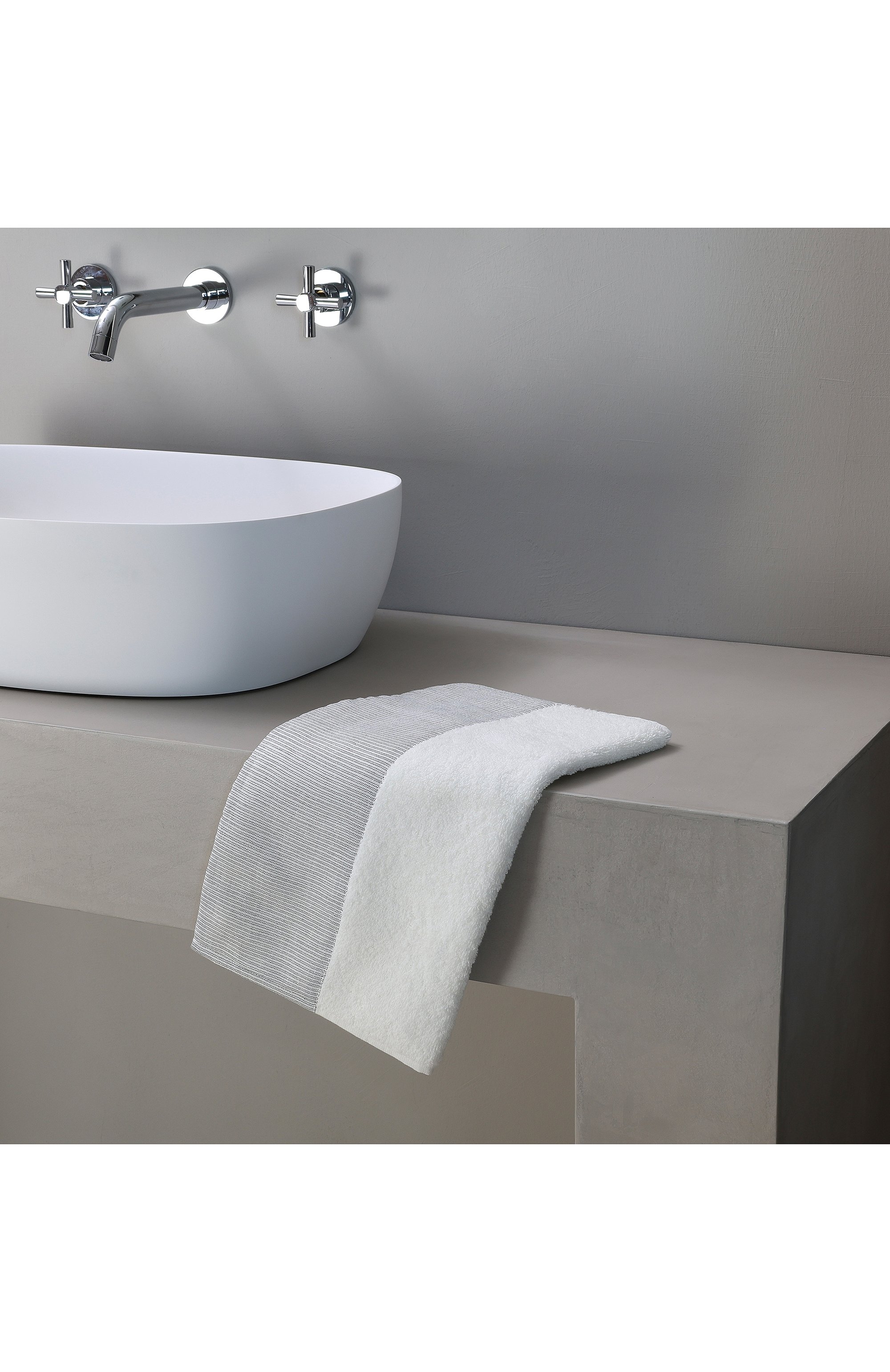 Гостевое полотенце graphite border FRETTE, арт. FR6854 D0100 040C, фот�о 3