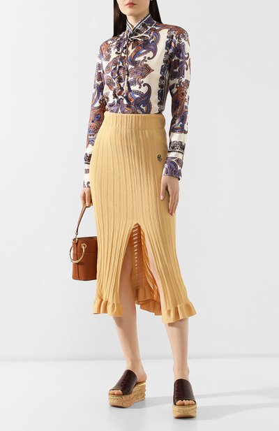 Юбка-миди CHLOÉ бежевого цвета по цене 153000 руб., арт. CHC19UMJ05550, фото 2 Юбка-миди CHLOÉ, арт. CHC19UMJ05550, фото 2