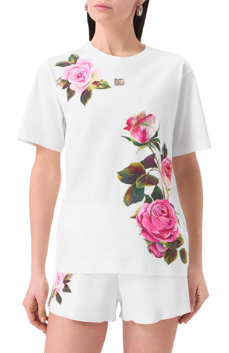 Женская хлопковая футболка DOLCE & GABBANA белого цвета, арт. F8U04T/GDCZS | Фото 3 (Материал внешний: Хлопок; Рукава: Короткие; Длина (для топов): Стандартные; Женское Кросс-КТ: Футболка-одежда; Принт: С принтом; Стили: Романтичный; Автоматизация состава: Проставлено; Автоматизация ТО: Проставлено; Размерность: Товар большемерит; Re-sync: On)