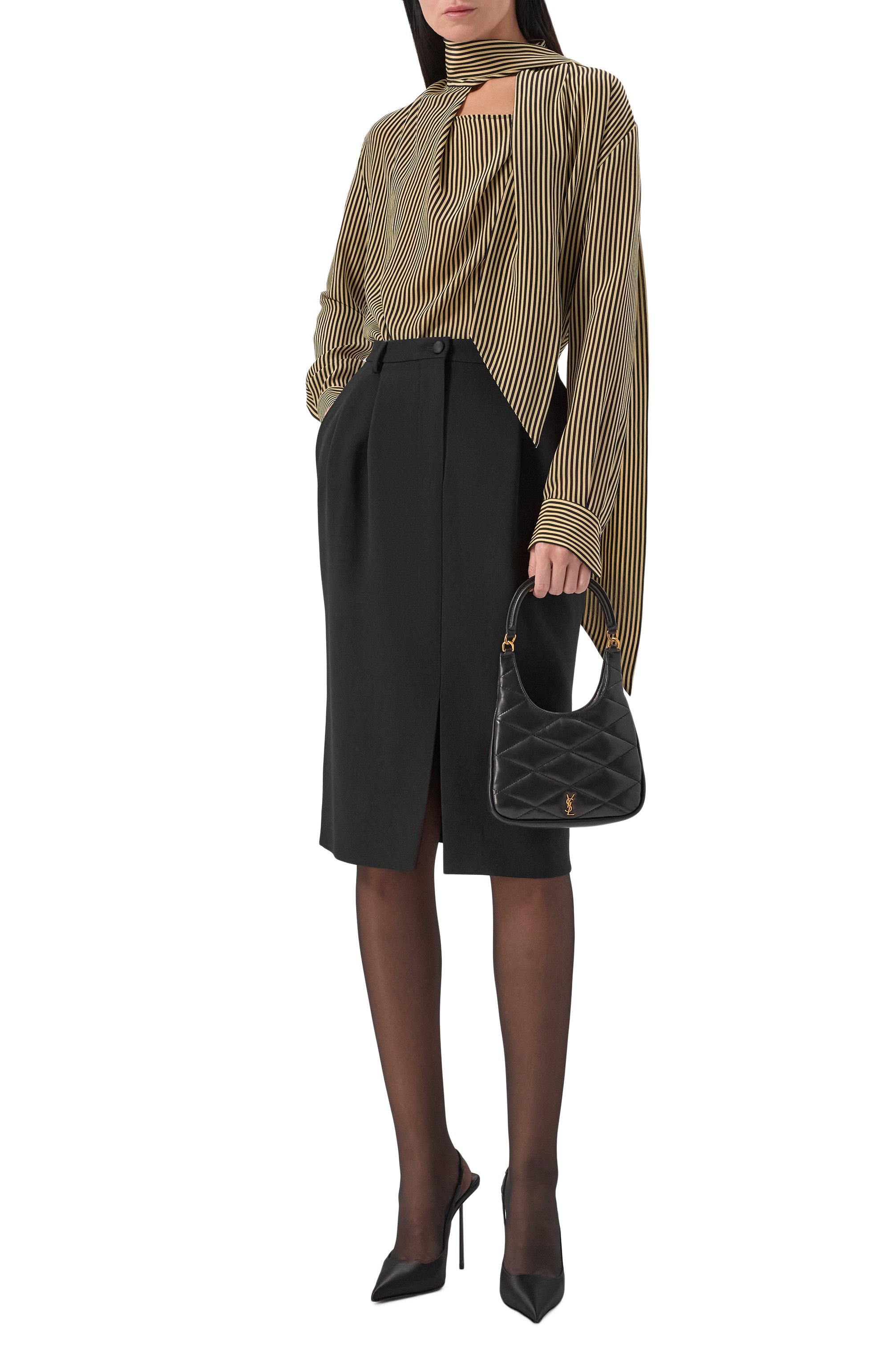 Сумка sade SAINT LAURENT черного цвета по цене 246500 руб., арт. 793608/1EL07, фото 7 Сумка sade SAINT LAURENT, арт. 793608/1EL07, фото 7