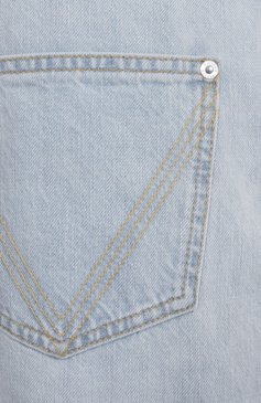 Мужские джинсы BOTTEGA VENETA голубого цвета, арт. 813511/V4ZR0 | Фото 6 (Длина (брюки, джинсы): Стандартные; Материал внешний: Хлопок, Деним; Кросс-КТ: Деним; Силуэт М (брюки): Прямые; Детали: Делаве; Стили: Повседневный; Автоматизация ТО: Проставлено; Автоматизация состава: Проставлено)