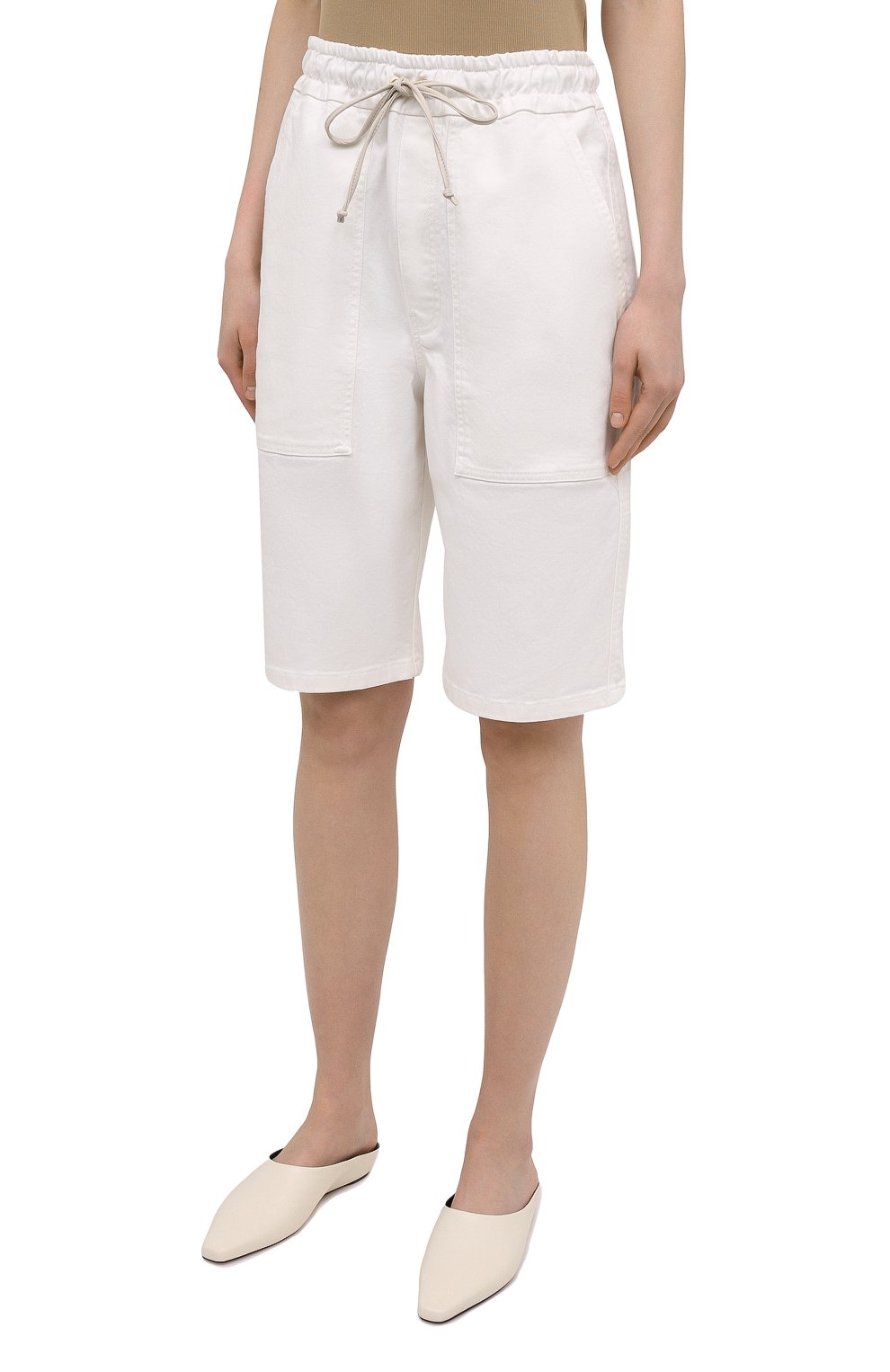 Хлопковые шорты NANUSHKA белого цвета по цене 29800 руб., арт. HADI_WHITE_C0MF0RT STRETCH DENIM, фото 3 Хлопковые шорты NANUSHKA, арт. HADI_WHITE_C0MF0RT STRETCH DENIM, фото 3