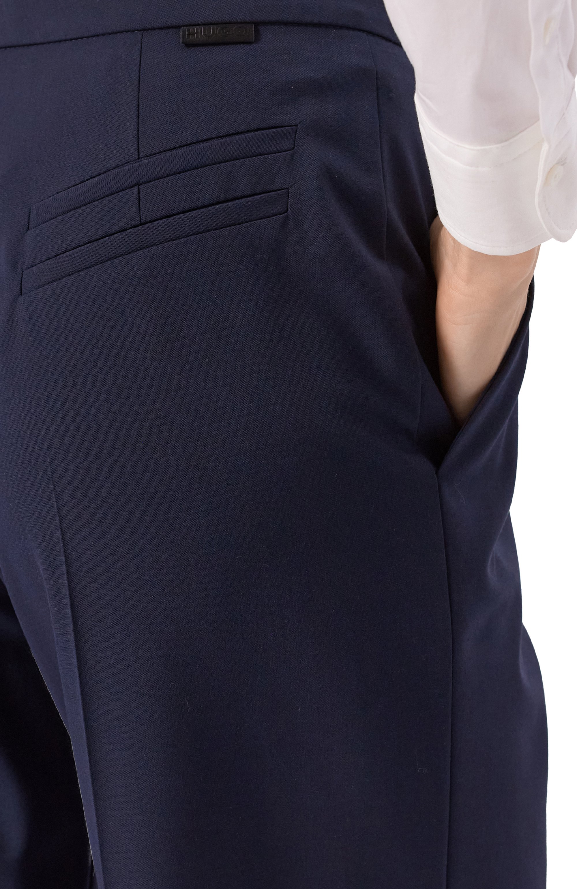 Брюки HUGO синего цвета по цене 26950 руб., арт. 50530103, фото 5 Брюки HUGO, арт. 50530103, фото 5