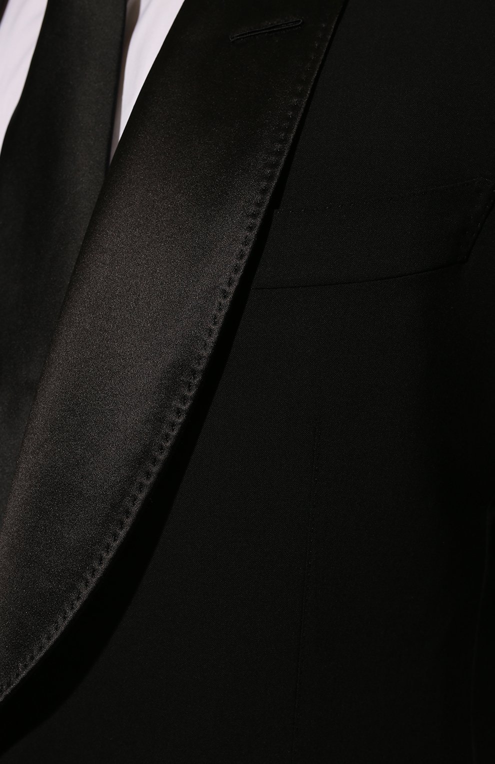 Шерстяной смокинг TOM FORD черного цвета по цене 457000 руб., арт. 338R00/21M544, фото 6 Шерстяной смокинг TOM FORD, арт. 338R00/21M544, фото 6