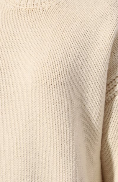 Кашемировый свитер SASUPHI кремового цвета по цене 227000 руб., арт. W24602/WS, фото 5 Кашемировый свитер SASUPHI, арт. W24602/WS, фото 5