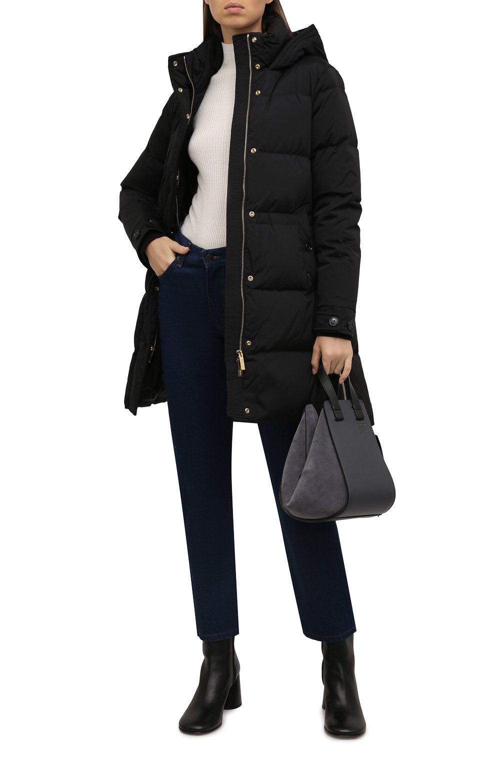 Пуховик WOOLRICH черного цвета по цене 77150 руб., арт. CFWW0U0514FR/UT1148, фото 2 Пуховик WOOLRICH, арт. CFWW0U0514FR/UT1148, фото 2