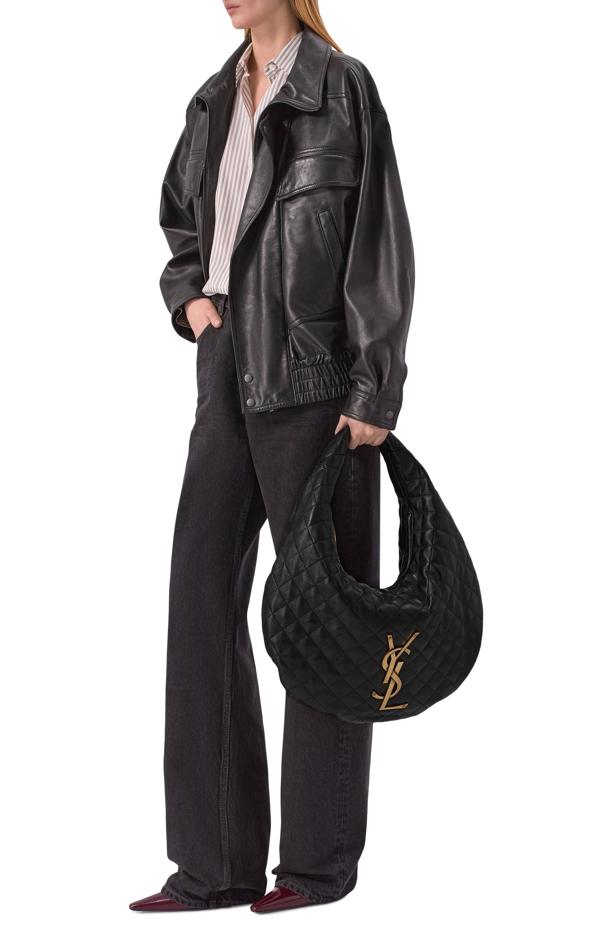 Сумка icare medium SAINT LAURENT черного цвета по цене 554500 руб., арт. 858160/AAANG, фото 3 Сумка icare medium SAINT LAURENT, арт. 858160/AAANG, фото 3