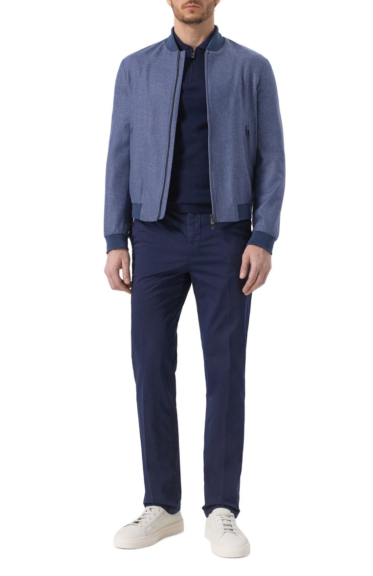Мужской бомбер из шелка и шерсти CORNELIANI синего цвета, арт. 25L588-2518264 | Фото 2 (Материал внешний: Шерсть, Шелк; Длина (верхняя одежда): Короткие; Рукава: Длинные; Стили: Кэжуэл; Мужское Кросс-КТ: шерсть и кашемир; Принт: Без принта; Кросс-КТ: бомбер, Легкие; Детали: Без декора; Автоматизация ТО: Проставлено; Автоматизация состава: Проставлено)