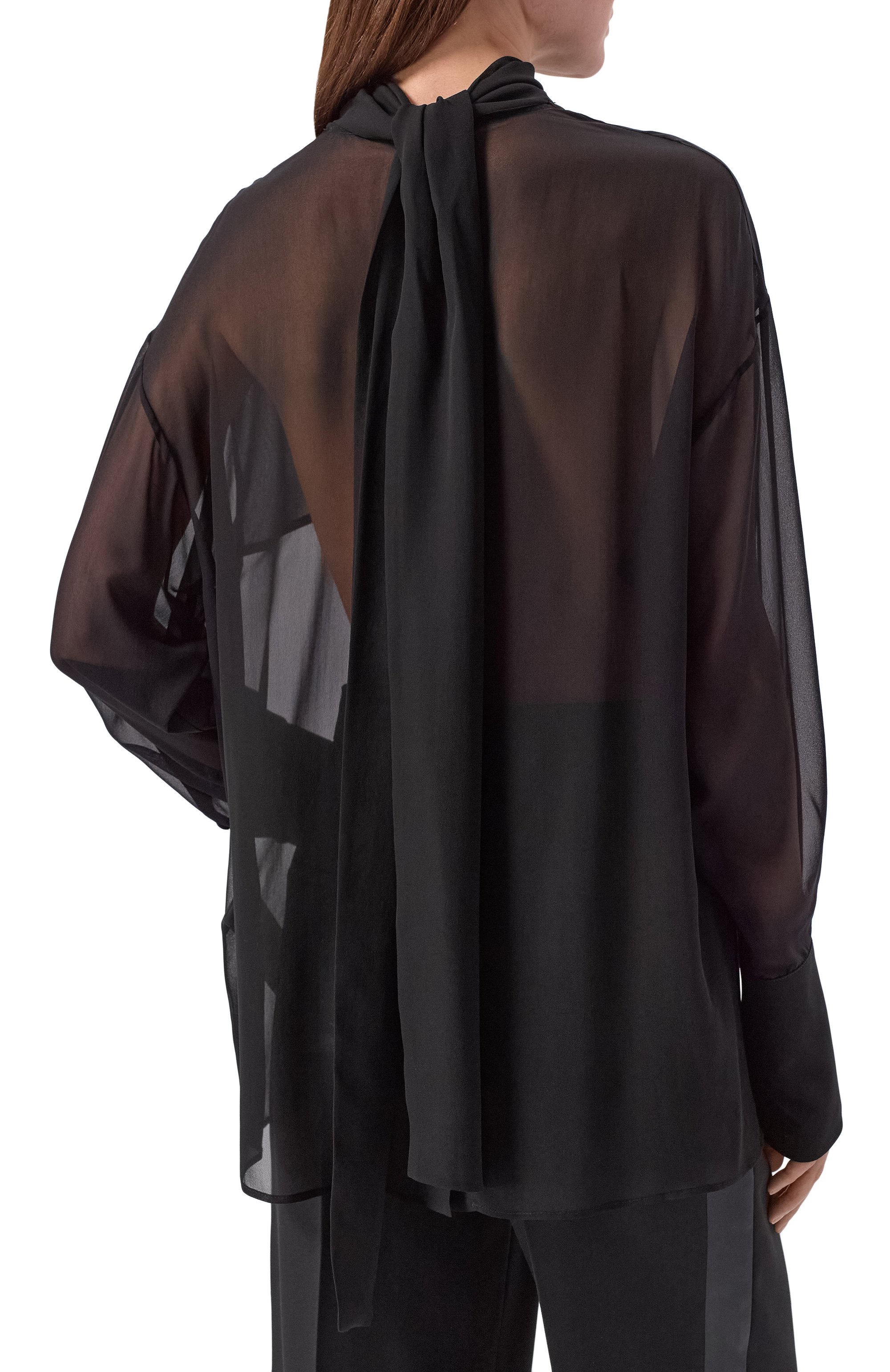 Шелковая блузка ARMARIUM черного цвета по цене 120000 руб., арт. ARMFWSH11/SE08, фото 4 Шелковая блузка ARMARIUM, арт. ARMFWSH11/SE08, фото 4