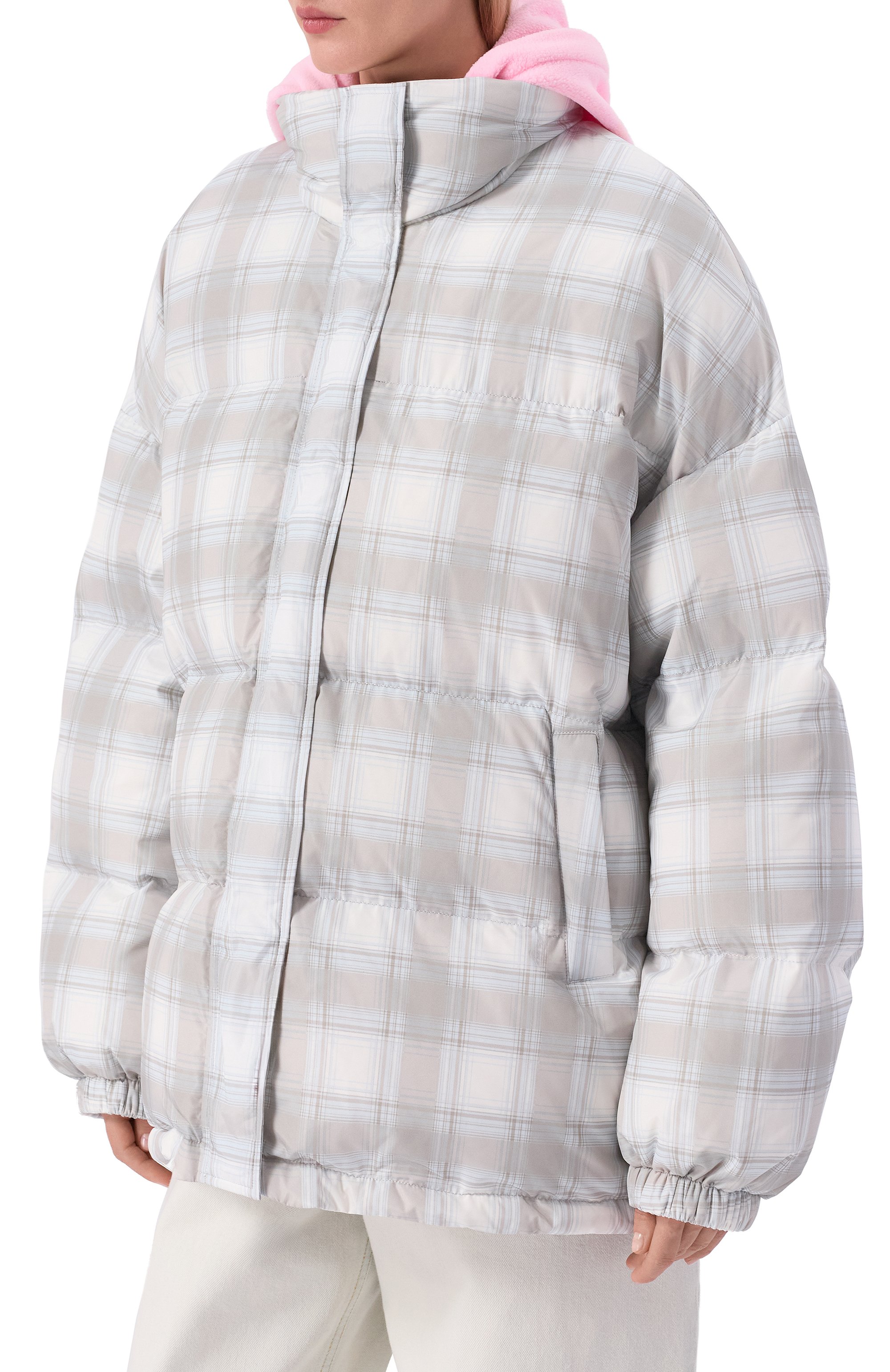 Пуховик PERVERT серого цвета по цене 56000 руб., арт. PE25/DJ03/63-30-11, фото 3 Пуховик PERVERT, арт. PE25/DJ03/63-30-11, фото 3