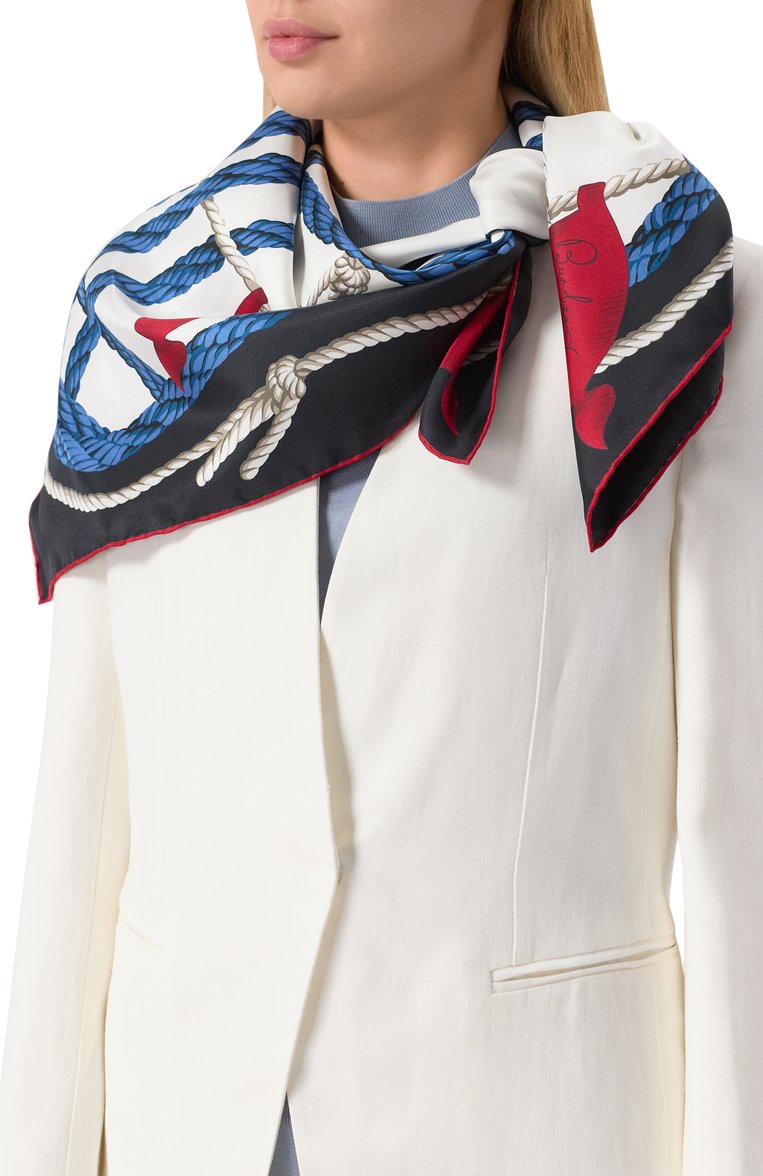 Женский шелковый платок BURBERRY голубого цвета, арт. 8107863 | Фото 2 (Материал: Текстиль, Шелк; Нос: Не проставлено; Принт: С принтом)