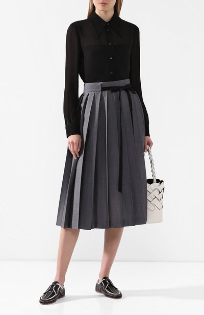 Шерстяная юбка PRADA серого цвета по цене 150000 руб., арт. P118R-HQ4-F0480, фото 2 Шерстяная юбка PRADA, арт. P118R-HQ4-F0480, фото 2
